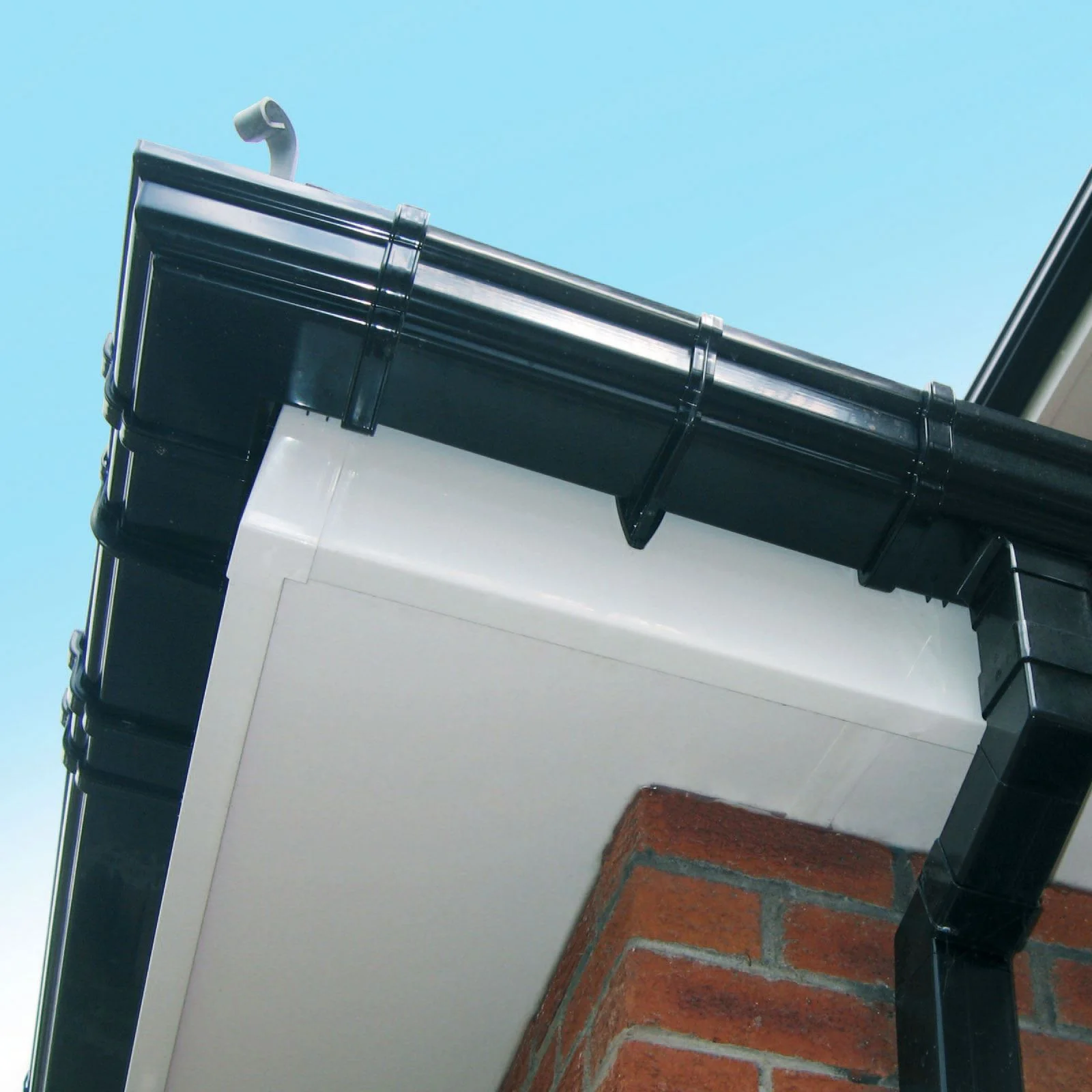 Concord Soffit Board Joint Trim (5m) - Image 4